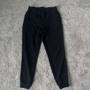 lululemon joggers